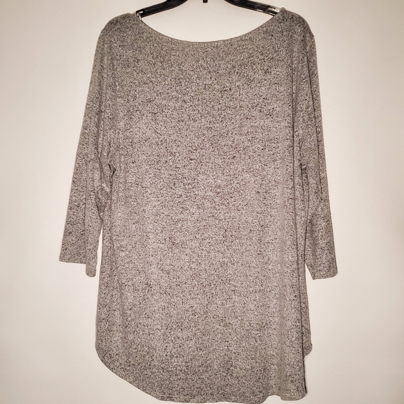 Gray Sweater- Women's- GREEN ENVELOPE- Size 2X - Picture 2 of 9